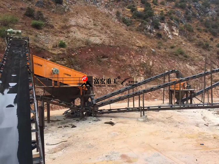 振動(dòng)篩使用現(xiàn)場(chǎng)